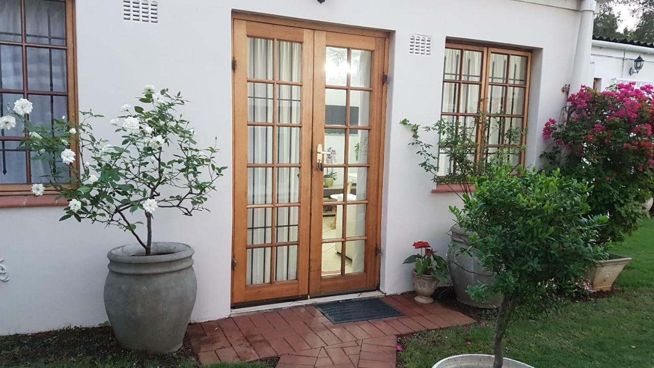 Innes Road Durban Accommodation 2 Bedroom Private Unit Екстериор снимка